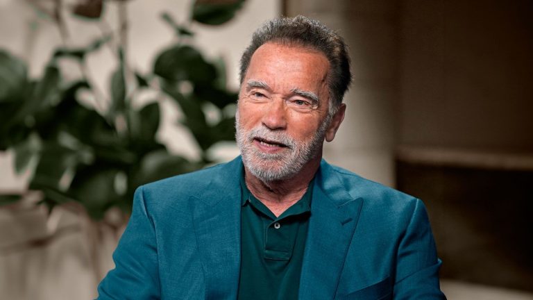 Arnold Schwarzenegger had een pacemaker geïnstalleerd