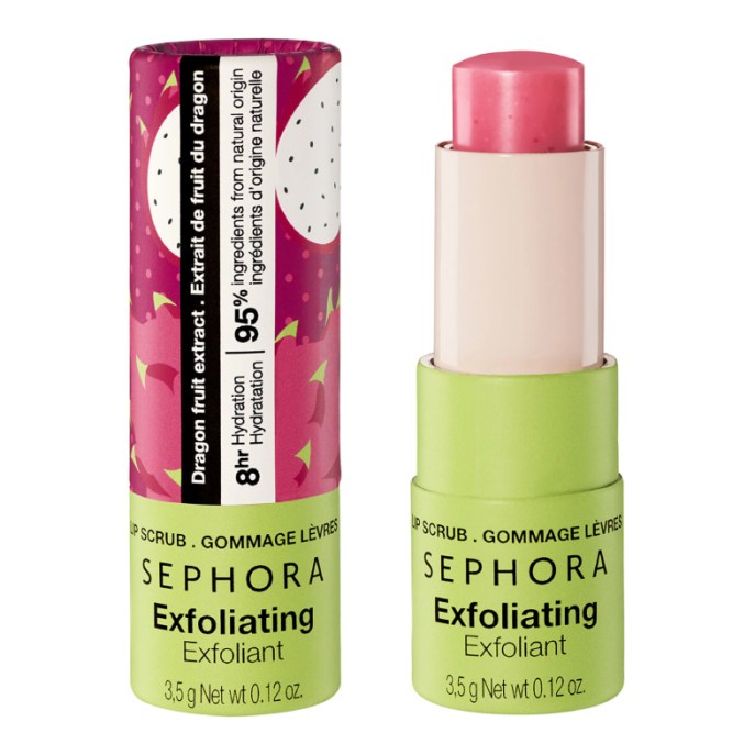 Tendance des lèvres floues, la mode de beauté qui vient de la Corée donne des lèvres sensuelles à la preuve de la chaleur