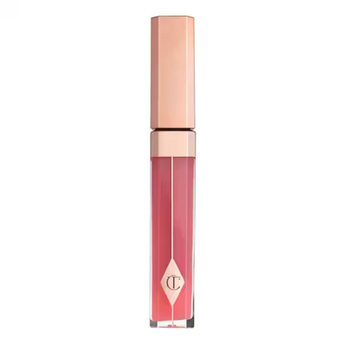 Tendance des lèvres floues, la mode de beauté qui vient de la Corée donne des lèvres sensuelles à la preuve de la chaleur