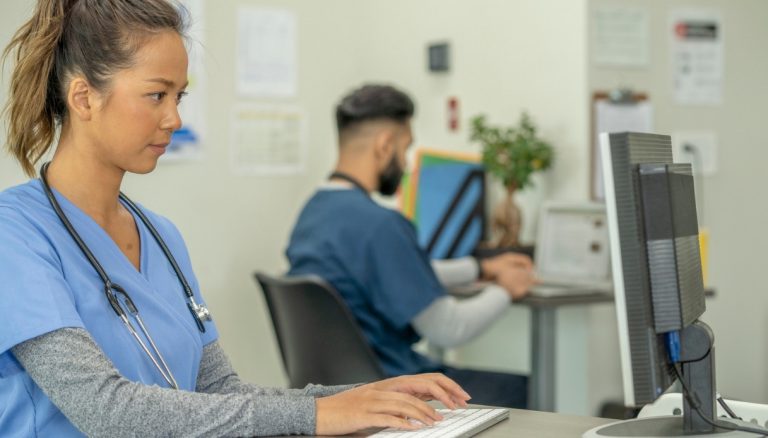 Gezondheidsdossiers, binnenkort nieuws: wat verandert er vanaf 31 maart voor artsen en patiënten