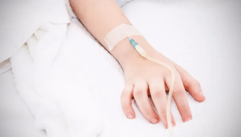Leukemie bij kinderen, zo verbergt de zieke cel: Italiaans onderzoek maakt de weg vrij voor toekomstige behandelingen