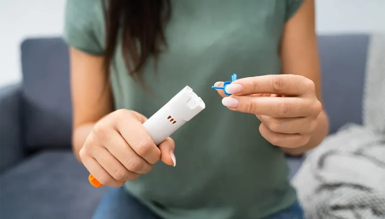 Allergieën en anafylactische shock, adrenaline redt levens: wie heeft het nodig en wanneer
