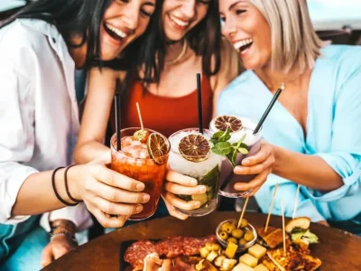 Dieet, mocktails zijn booming, tussen mode en gezondheid: wat ze zijn, voordelen en nieuwe trends