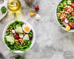 Salades: 5 trucjes om ze echt verzadigend te maken