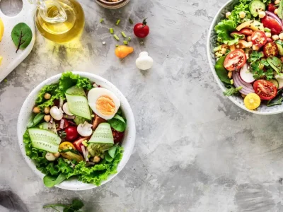Salades: 5 trucjes om ze echt verzadigend te maken
