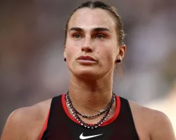 Sabalenka, Osaka en de anderen: tennis verandert in een catwalk met luxe merken en kostbare juwelen