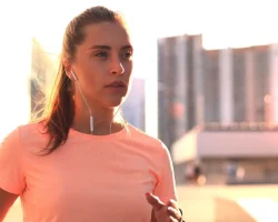Is wandelen na het eten goed voor je? Dit is waarom je er een gewoonte van moet maken