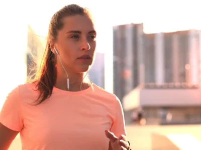 Is wandelen na het eten goed voor je? Dit is waarom je er een gewoonte van moet maken