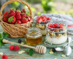 De 8 beste zomerontbijtjes voor energie