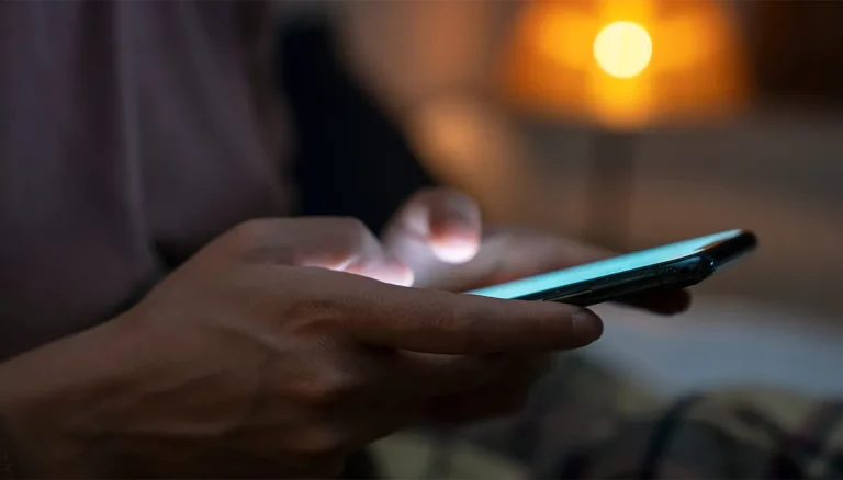 Slapeloosheid, helpen apps die registreren hoe we slapen ons echt? En voor wie zijn ze bedoeld?