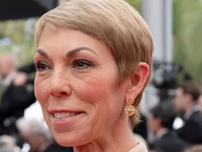 Mathilde Favier, de PR-directeur die sprak over Parijse elegantie, is overleden