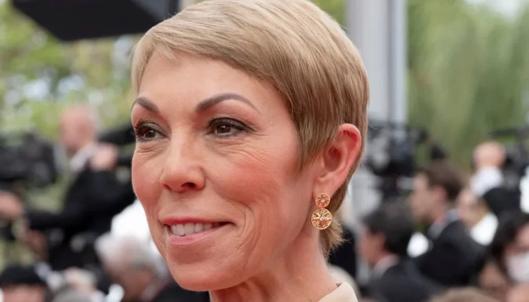 Mathilde Favier, de PR-directeur die sprak over Parijse elegantie, is overleden