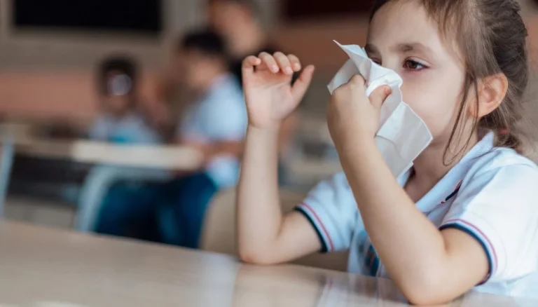 Griep en schoolhervatting, hoe het deze winter zal zijn, vaccins en voorzorgsmaatregelen