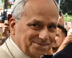 “Ademhalingsgymnastiek” en de kwestie van het vliegen naar Peru: wanneer paus Leo XIV in staat zal zijn terug te keren naar zijn publieke verplichtingen