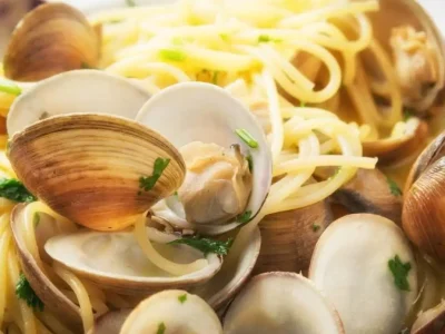 Joe Bastianich daagt op Foodish de beste gerechten uit Italië uit: welke zijn het meest gebalanceerd? Woord aan de voedingsdeskundige