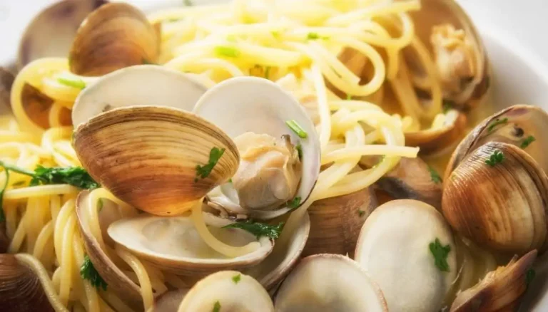Joe Bastianich daagt op Foodish de beste gerechten uit Italië uit: welke zijn het meest gebalanceerd? Woord aan de voedingsdeskundige