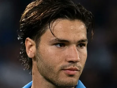 Wie is Antonio Vergara, de middenvelder van het nationale voetbalteam waar millennials dol op zijn